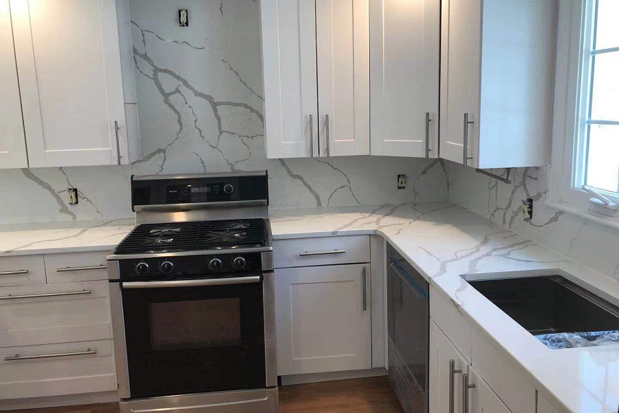 Kitchen Remodeling Project Modern Cabinets And Countertops
